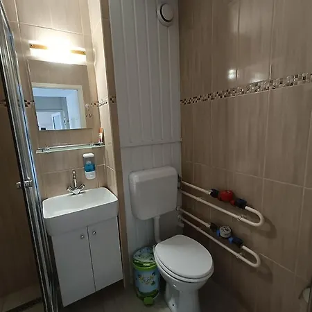 Anzsi * Debrecen